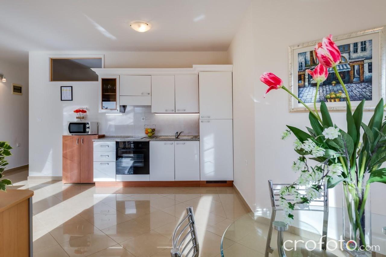 Apartmani Niko Kozino Bagian luar foto